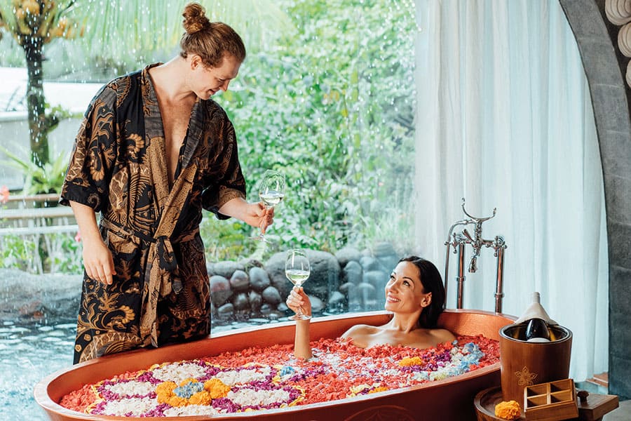 DIRASHA WELLNESS BATHTUB